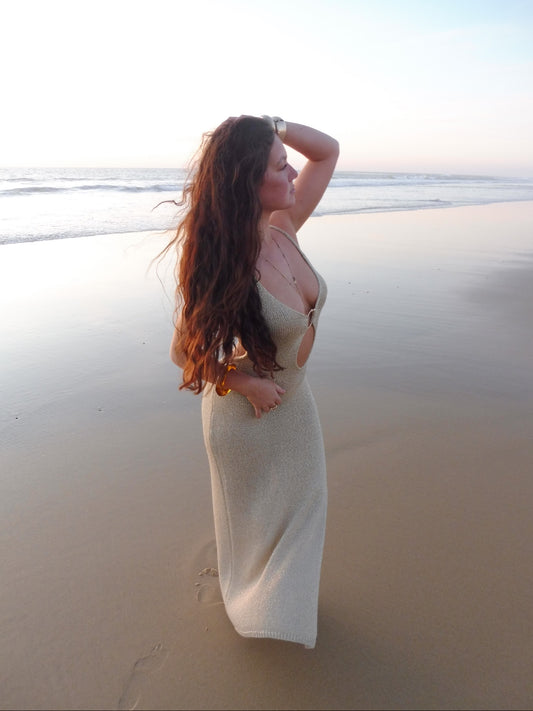 Robe longue dorée
